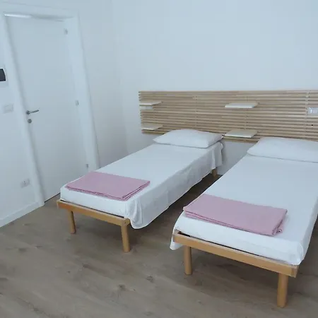 La Casa Del Gelso Bianco 4* Отранто