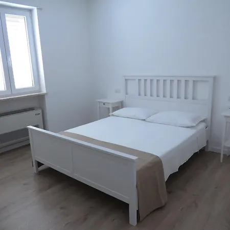 Bed & Breakfast La Casa Del Gelso Bianco 2*