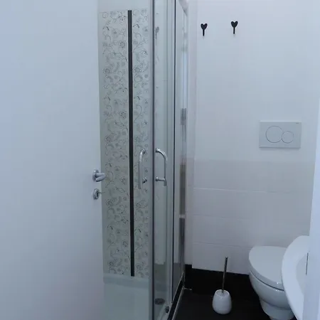 לינה וארוחת בוקר La Casa Del Gelso Bianco 4*