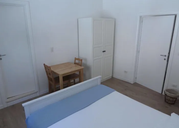 La Casa Del Gelso Bianco לינה וארוחת בוקר 4*