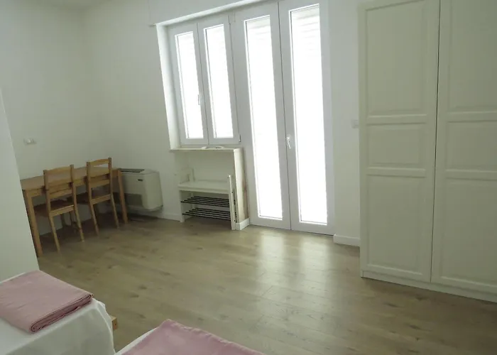 לינה וארוחת בוקר La Casa Del Gelso Bianco 4*