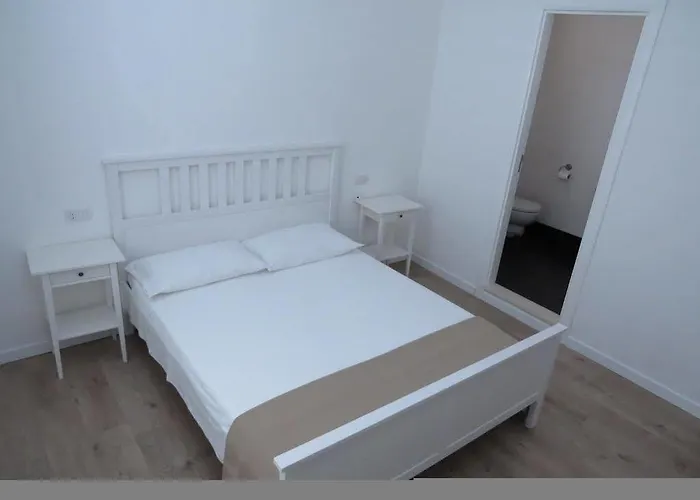לינה וארוחת בוקר La Casa Del Gelso Bianco 4*